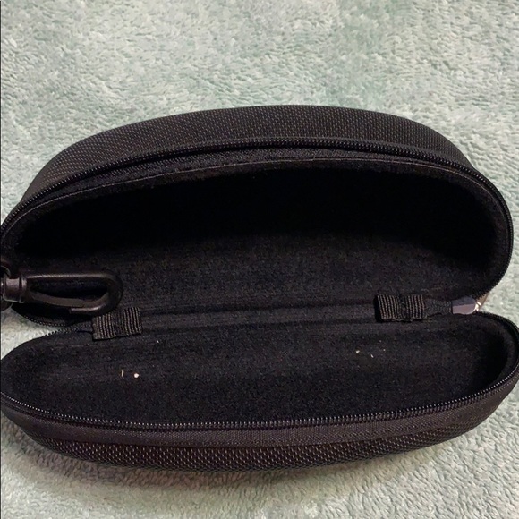 MIRRORED ROUND SUNGLASSES - Picture 2 of 8